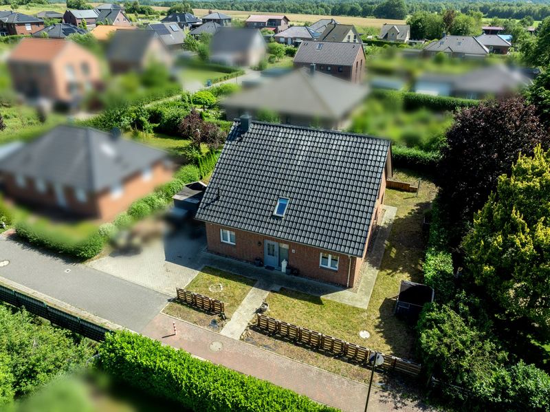 Junges Einfamilienhaus – modern und energieeffizient! Ankommen. Einziehen. Zuhause sein

